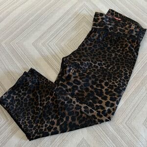 The Upside Women’s Cropped Animal Print Leggings